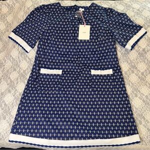 Diamond print scalloped hem dress